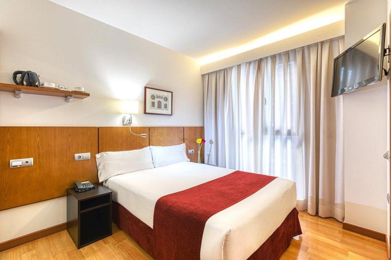 Senator Hotel