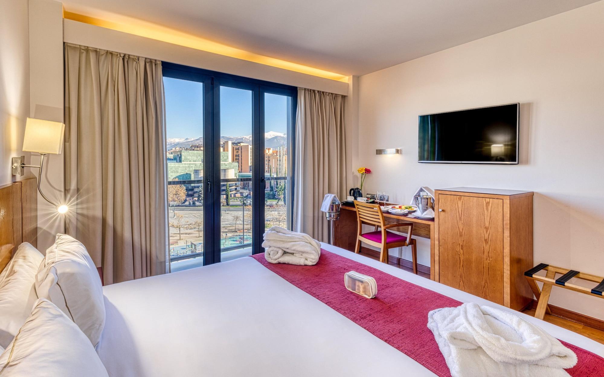 Hotel Senator 4*